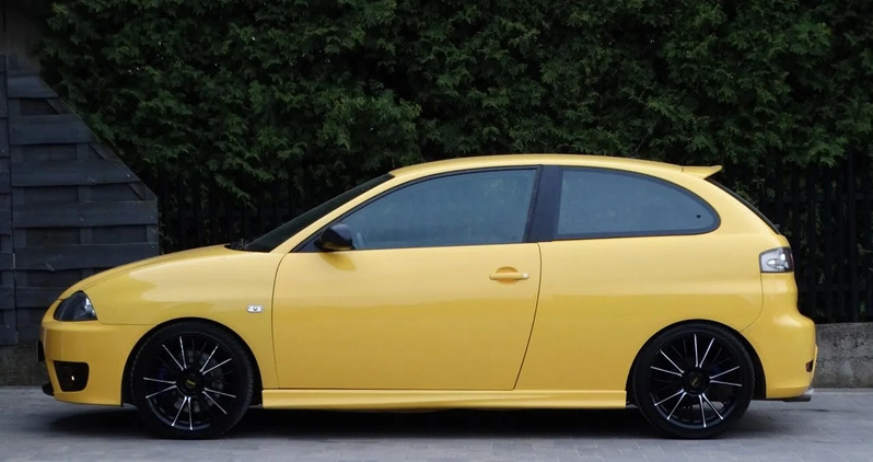 Seat Ibiza cena 15700 przebieg: 164423, rok produkcji 2005 z Dębica małe 529